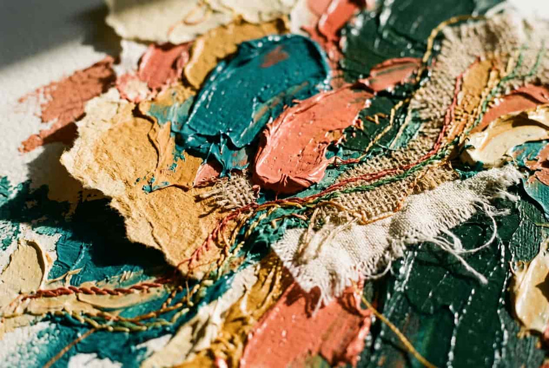 Che cos’è l’arte materica? Quando il colore incontra i materiali